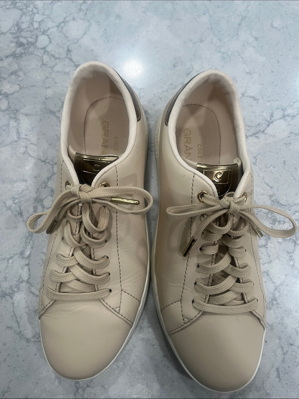 Cole haan grandpro tennis shoes sneakers-Size 8.5-Great Condition